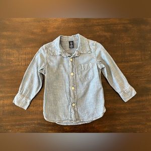 Toddler boy baby gap chambray button down shirt